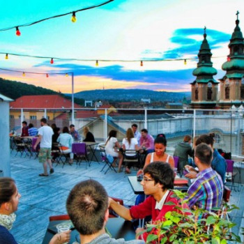 BULI A TETŐN - Havervagy Fröccsparty a Tip Top barban #1
