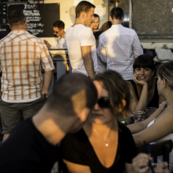 GET TOGETHER Havervagy Bulik: Vissza a háztetőre. Ismét buli a Közhely tetején #1