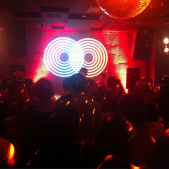 Havervagy Buli a ROOM8-ban- Nice people in one room dancing to good music #6