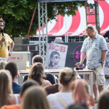 Havervagyos beszélgetés Gerendai Károllyal a sziget vezetőjével a fesztivál területén és annak előestéjén :) #11