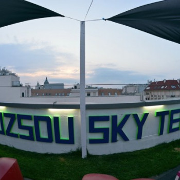 Havervagy nyárzáró: I. Buli: Tetőbuli a Gozsdu sky teraszon #1
