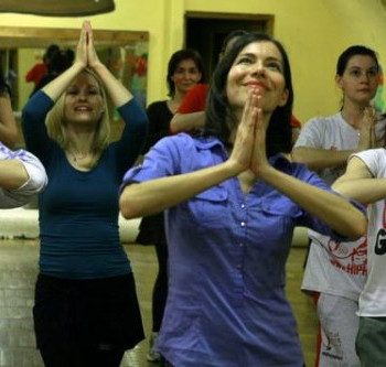 Öröm flash mob: Tánc a Nőkért #1
