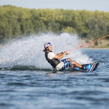 lupa_wakeboard_900x500.jpg