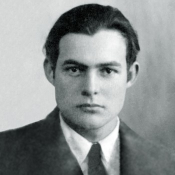 Ernest_Hemingway_1923_passport_photo_(square).jpg