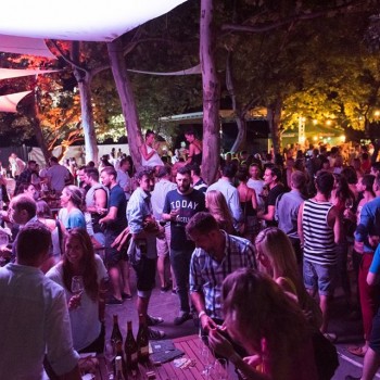 Nyitás előtti hv buli a szigeten 12.jpg